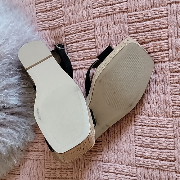 Steve Madden Black & Tan Suede Sandals, ankle buckle ✌️✌️✌️✌️ - Picture 9 of 10